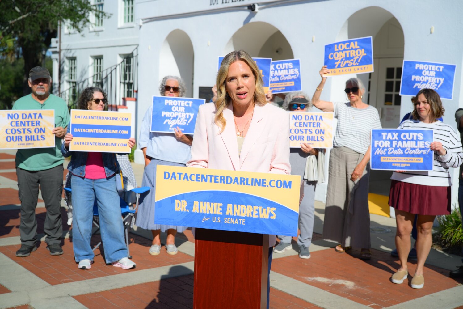 Democratic candidate for US Senate, Dr. Annie Andrews, speaks at local ...